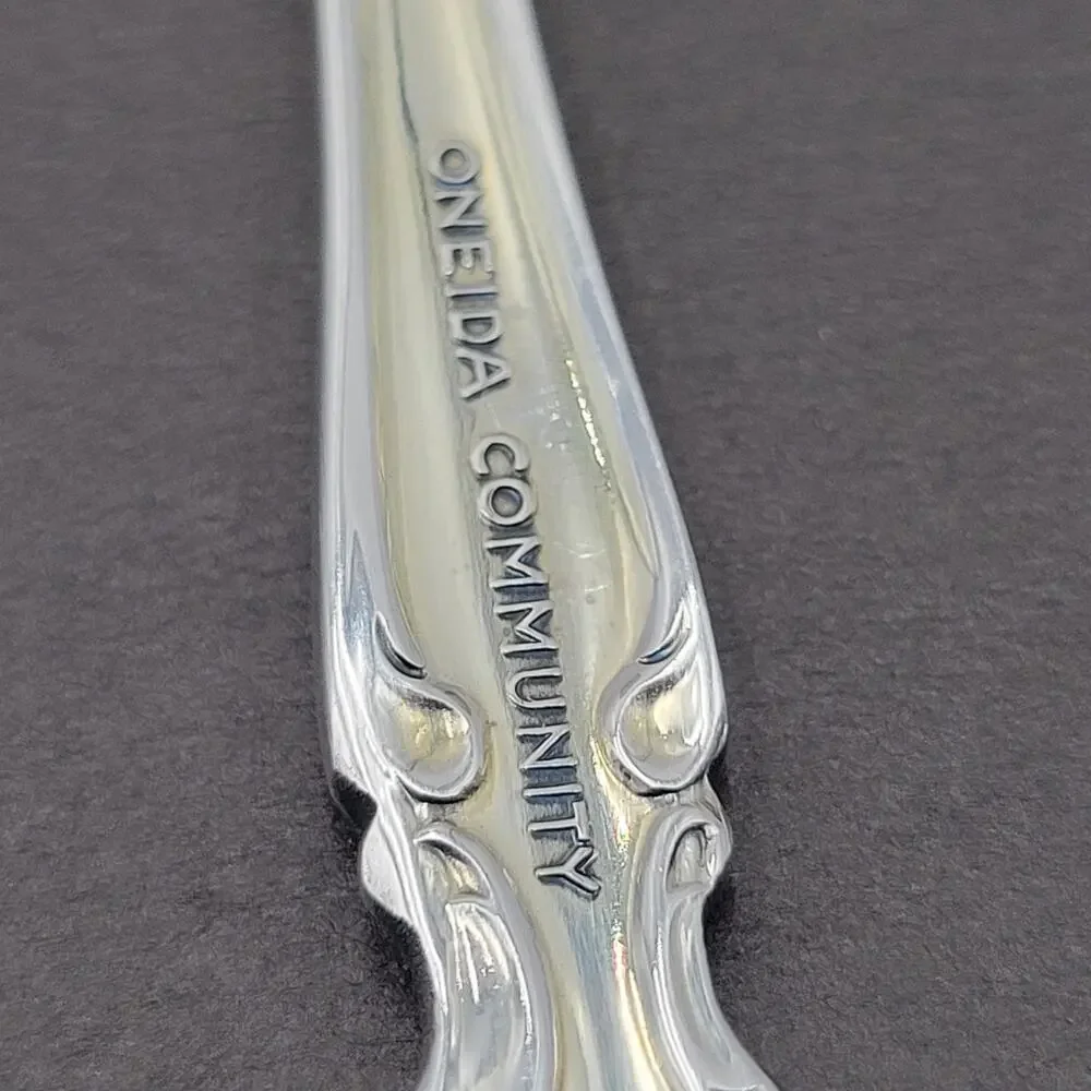 ONEIDA Community Beethoven Silverplate Baroque Salad Fork Vintage Set 8